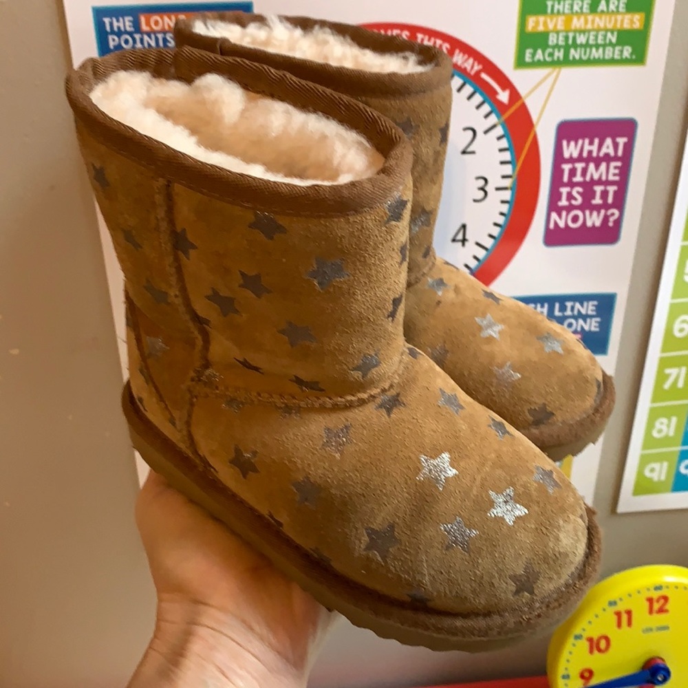 Toddler Uggs size 10